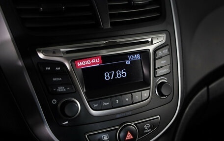 Hyundai Solaris II рестайлинг, 2016 год, 899 000 рублей, 11 фотография