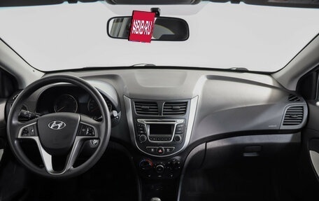 Hyundai Solaris II рестайлинг, 2016 год, 899 000 рублей, 8 фотография