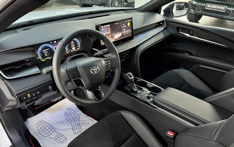 Toyota Camry, 2025 год, 4 990 000 рублей, 16 фотография