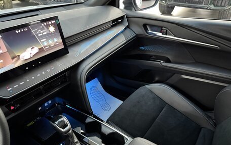 Toyota Camry, 2025 год, 4 990 000 рублей, 27 фотография