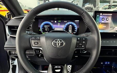 Toyota Camry, 2025 год, 4 990 000 рублей, 31 фотография