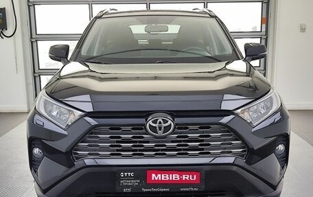 Toyota RAV4, 2019 год, 3 249 000 рублей, 2 фотография