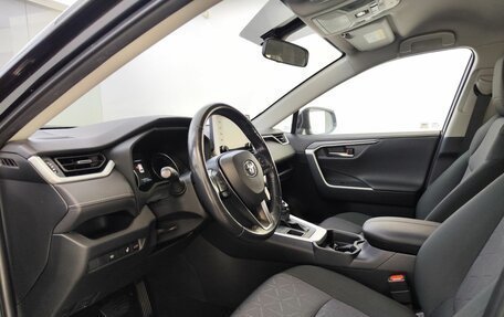 Toyota RAV4, 2019 год, 3 249 000 рублей, 20 фотография