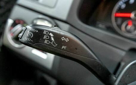 Volkswagen Multivan T5, 2012 год, 2 840 000 рублей, 20 фотография