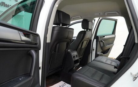 Volkswagen Touareg III, 2013 год, 1 815 000 рублей, 12 фотография