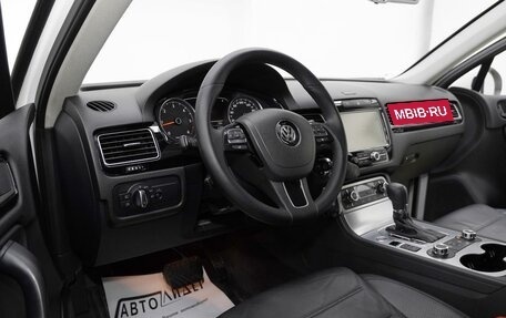Volkswagen Touareg III, 2013 год, 1 815 000 рублей, 5 фотография