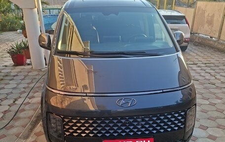 Hyundai Staria, 2021 год, 4 400 000 рублей, 1 фотография