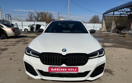 BMW 5 серия, 2020 год, 5 300 000 рублей, 1 фотография