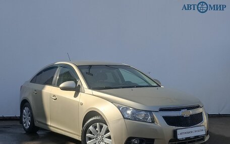 Chevrolet Cruze II, 2010 год, 680 000 рублей, 3 фотография