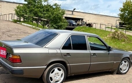 Mercedes-Benz W124, 1990 год, 130 000 рублей, 5 фотография