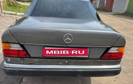 Mercedes-Benz W124, 1990 год, 130 000 рублей, 16 фотография