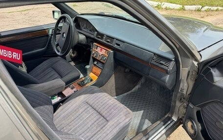 Mercedes-Benz W124, 1990 год, 130 000 рублей, 10 фотография