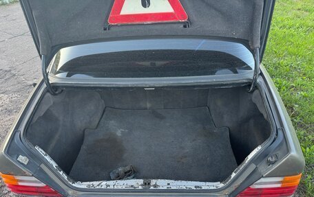 Mercedes-Benz W124, 1990 год, 130 000 рублей, 33 фотография