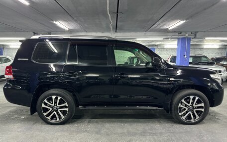 Toyota Land Cruiser 200, 2011 год, 2 995 000 рублей, 5 фотография