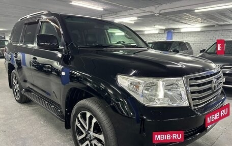 Toyota Land Cruiser 200, 2011 год, 2 995 000 рублей, 4 фотография