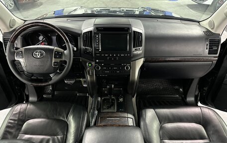 Toyota Land Cruiser 200, 2011 год, 2 995 000 рублей, 14 фотография