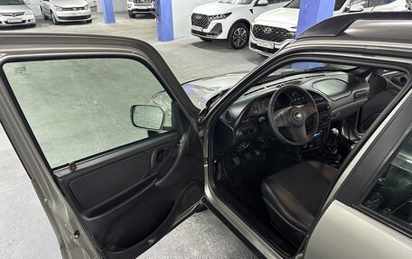 Chevrolet Niva I рестайлинг, 2011 год, 625 000 рублей, 9 фотография