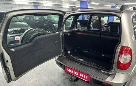 Chevrolet Niva I рестайлинг, 2011 год, 625 000 рублей, 21 фотография