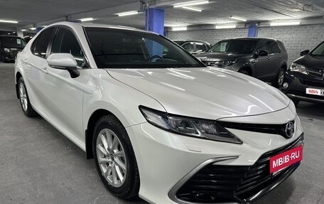 Toyota Camry, 2021 год, 2 975 000 рублей, 3 фотография