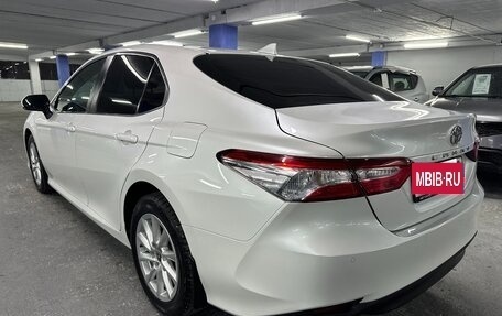 Toyota Camry, 2021 год, 2 975 000 рублей, 7 фотография