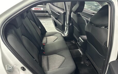 Toyota Camry, 2021 год, 2 975 000 рублей, 18 фотография