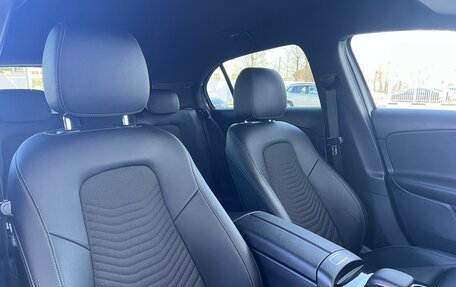 Mercedes-Benz A-Класс, 2018 год, 2 290 000 рублей, 11 фотография