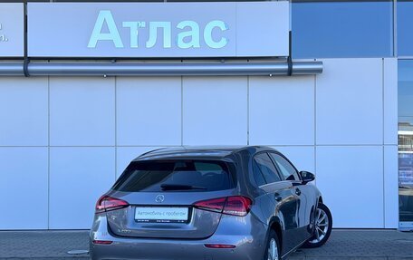 Mercedes-Benz A-Класс, 2018 год, 2 290 000 рублей, 2 фотография