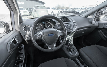 Ford Fiesta, 2016 год, 1 070 000 рублей, 7 фотография