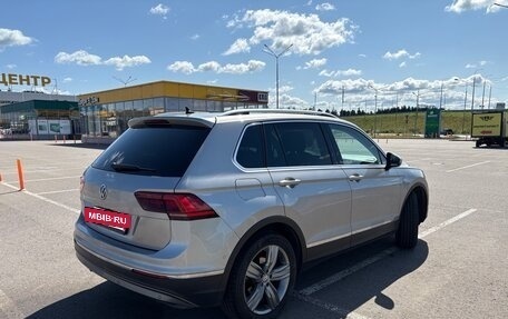 Volkswagen Tiguan II, 2017 год, 2 670 000 рублей, 3 фотография