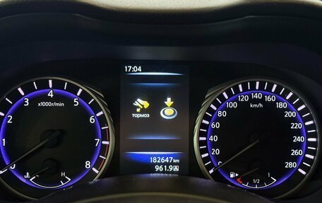 Infiniti Q50 I рестайлинг, 2016 год, 1 797 000 рублей, 13 фотография