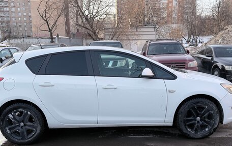 Opel Astra J, 2012 год, 700 000 рублей, 7 фотография