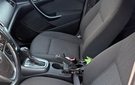 Opel Astra J, 2012 год, 700 000 рублей, 12 фотография