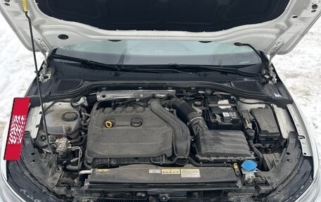 Volkswagen Golf VIII, 2022 год, 1 850 000 рублей, 7 фотография