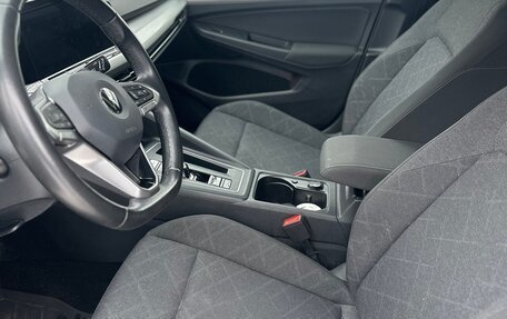 Volkswagen Golf VIII, 2022 год, 1 850 000 рублей, 9 фотография