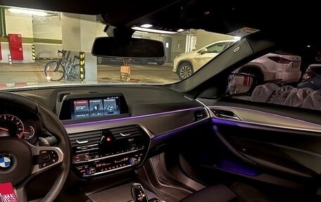 BMW 5 серия, 2018 год, 13 фотография