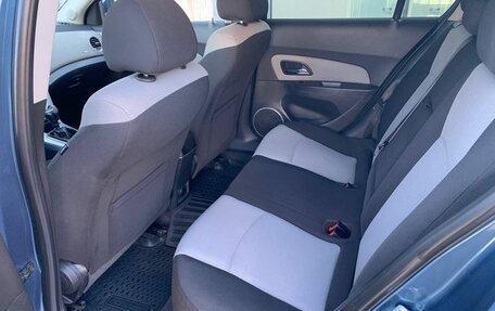 Chevrolet Cruze II, 2014 год, 800 000 рублей, 14 фотография