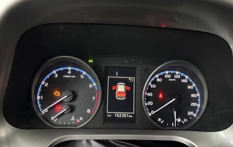 Toyota RAV4, 2017 год, 2 230 000 рублей, 4 фотография