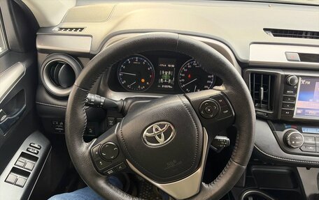 Toyota RAV4, 2017 год, 2 230 000 рублей, 5 фотография