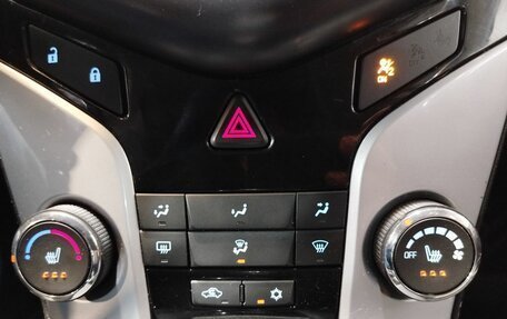 Chevrolet Cruze II, 2012 год, 820 000 рублей, 8 фотография