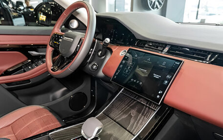 Land Rover Range Rover Evoque II, 2026 год, 5 700 000 рублей, 9 фотография