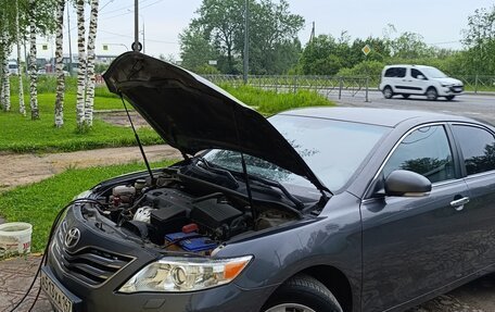 Toyota Camry, 2011 год, 1 150 000 рублей, 4 фотография