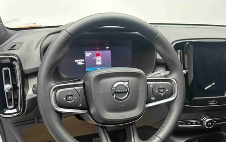 Volvo XC40 I, 2024 год, 3 580 000 рублей, 9 фотография