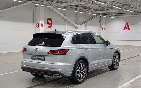 Volkswagen Touareg III, 2023 год, 9 000 000 рублей, 6 фотография