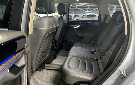 Volkswagen Touareg III, 2023 год, 9 000 000 рублей, 15 фотография