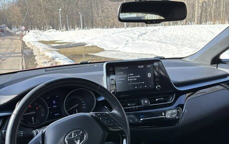 Toyota C-HR I рестайлинг, 2020 год, 2 255 000 рублей, 19 фотография