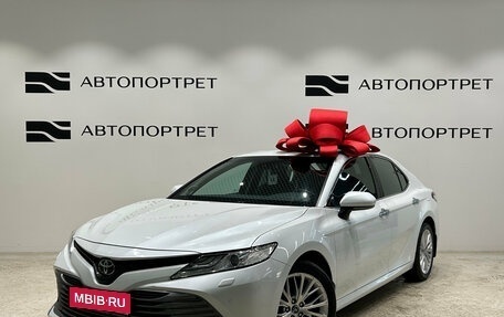 Toyota Camry, 2018 год, 2 149 000 рублей, 1 фотография