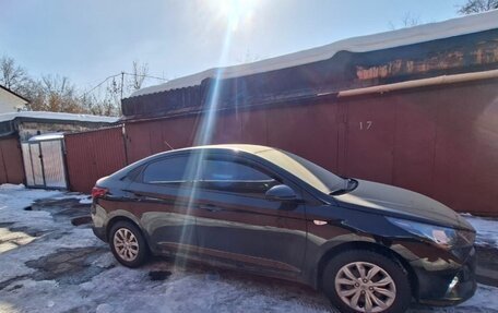 Hyundai Solaris II рестайлинг, 2020 год, 1 400 000 рублей, 3 фотография