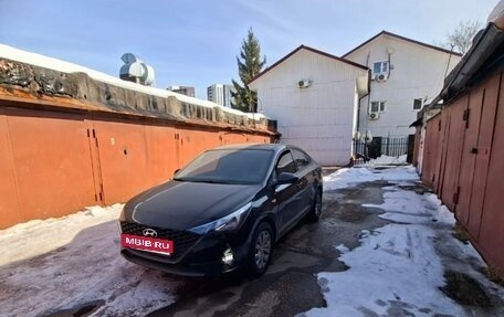 Hyundai Solaris II рестайлинг, 2020 год, 1 400 000 рублей, 2 фотография