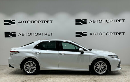 Toyota Camry, 2018 год, 2 149 000 рублей, 8 фотография