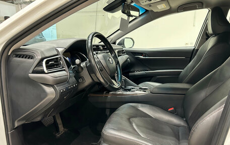 Toyota Camry, 2018 год, 2 149 000 рублей, 13 фотография